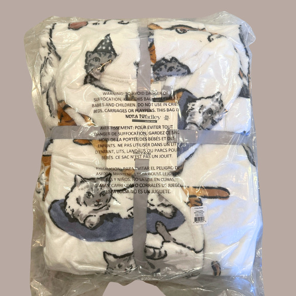 New Vera Bradley A CATS LIFE Fleece Robe 2X/3X White - Picture 3 of 4